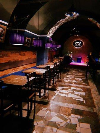 ETUD Cafe & Bar